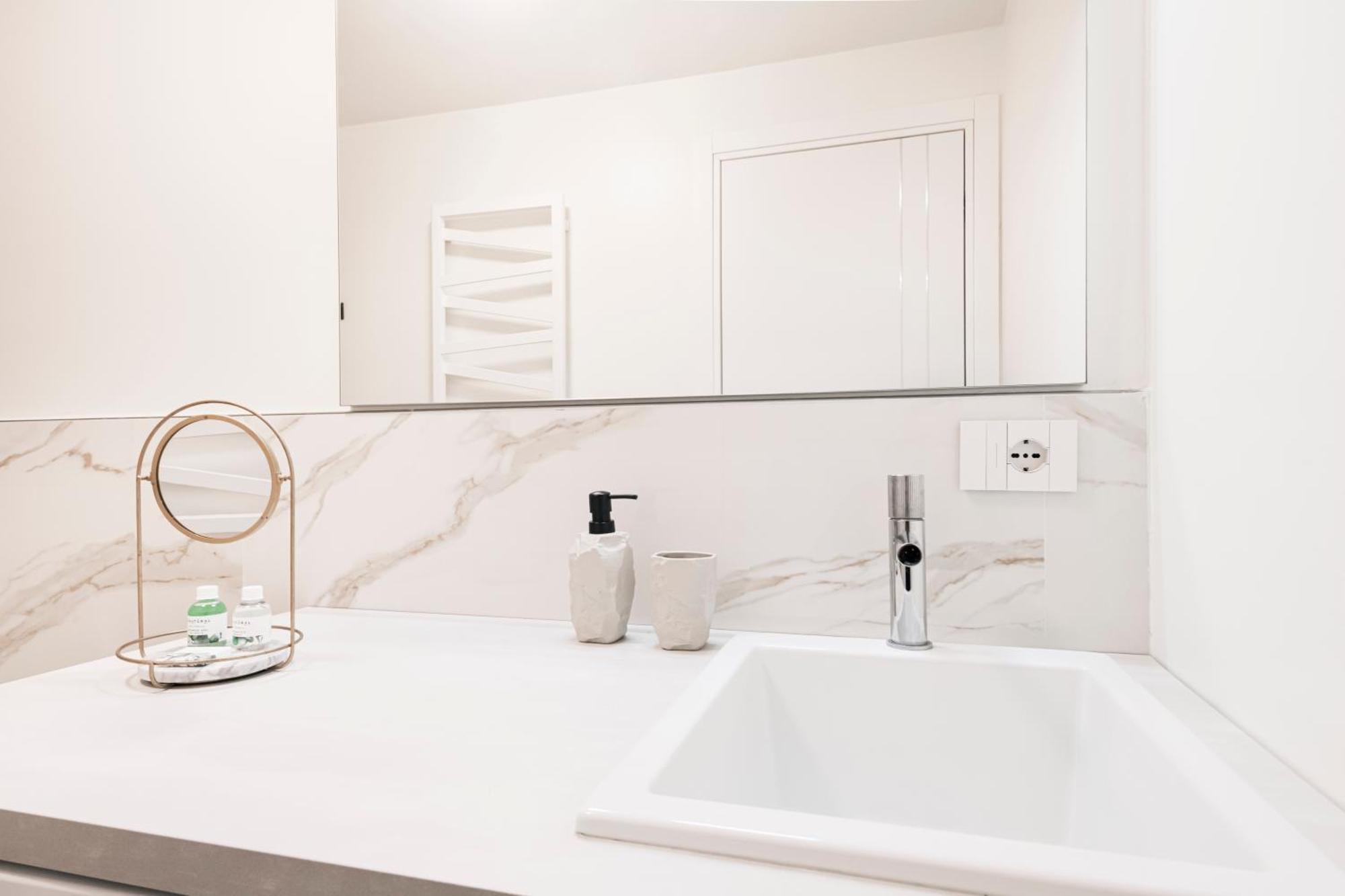 Easylife - Design And Relax In The Heart Of Milan Apartamento Exterior foto